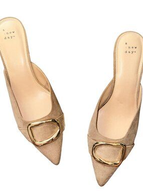 A New Day Larissa Pointed Toe Mule Heels with Gold Buckle - Beige/Tan Size 10